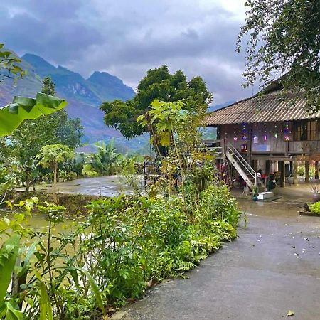 Du Gia Van Chung Homestay Làng Cac Extérieur photo