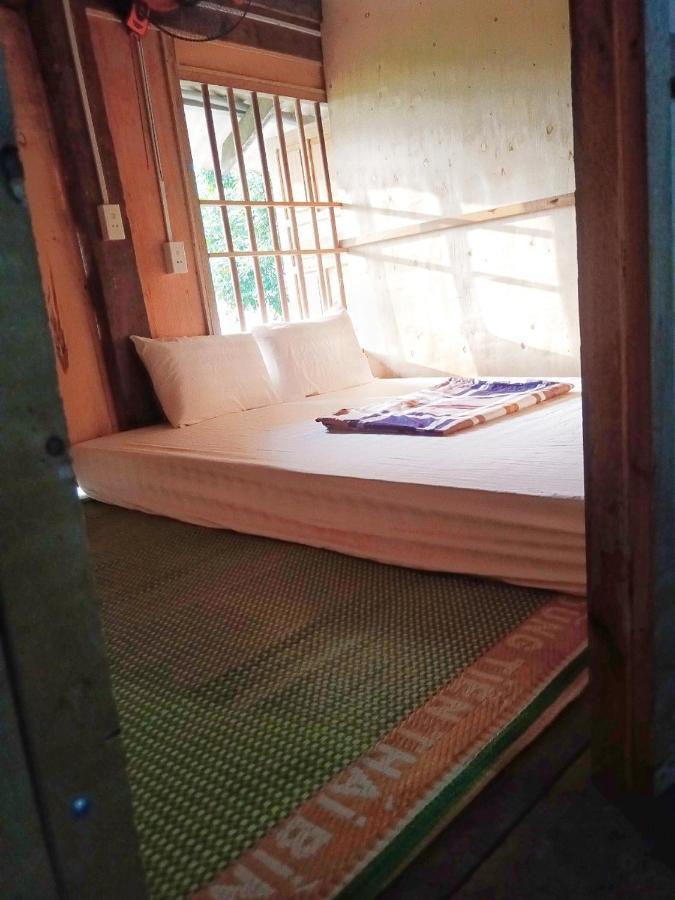 Du Gia Van Chung Homestay Làng Cac Extérieur photo