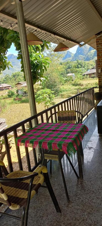 Du Gia Van Chung Homestay Làng Cac Extérieur photo