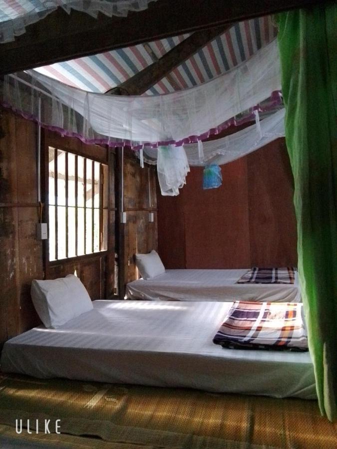 Du Gia Van Chung Homestay Làng Cac Extérieur photo