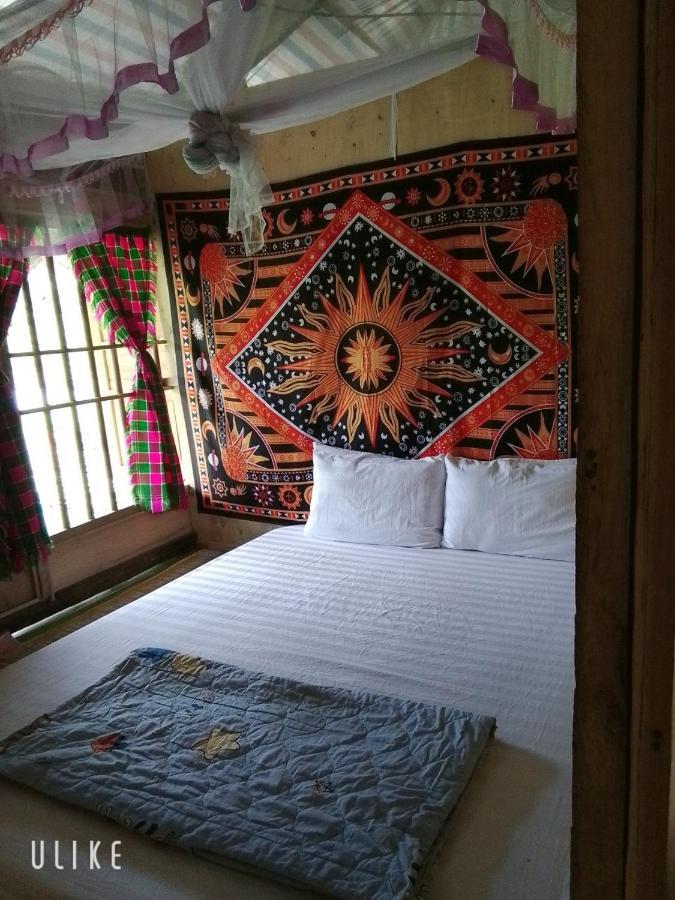 Du Gia Van Chung Homestay Làng Cac Extérieur photo