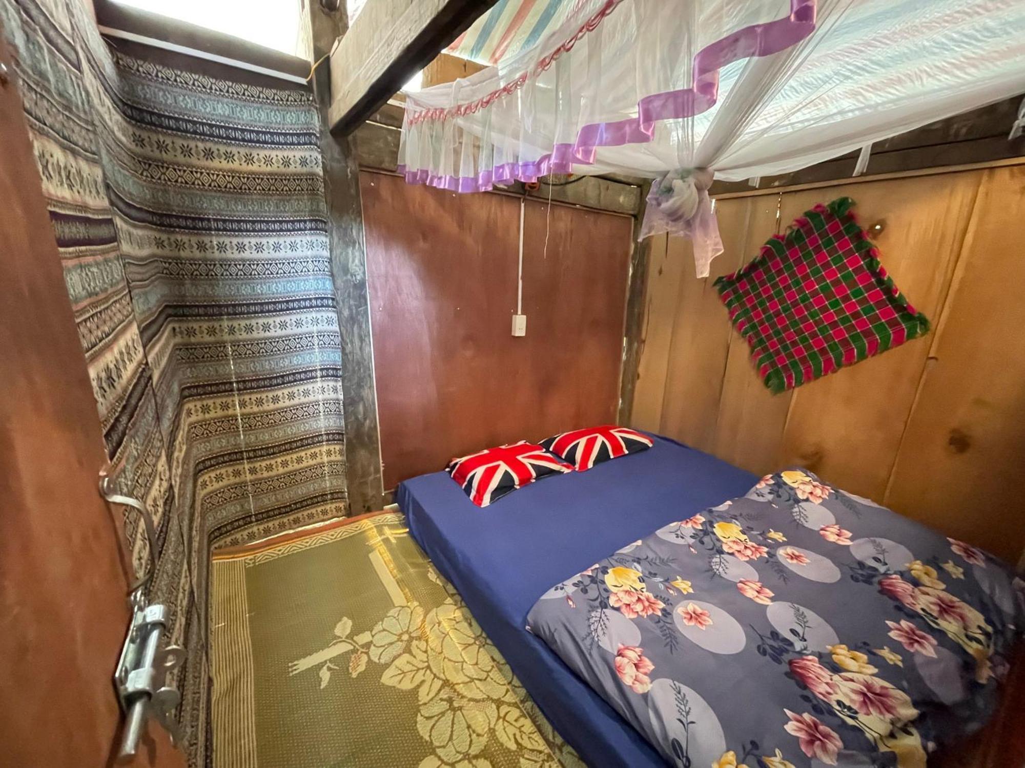 Du Gia Van Chung Homestay Làng Cac Chambre photo